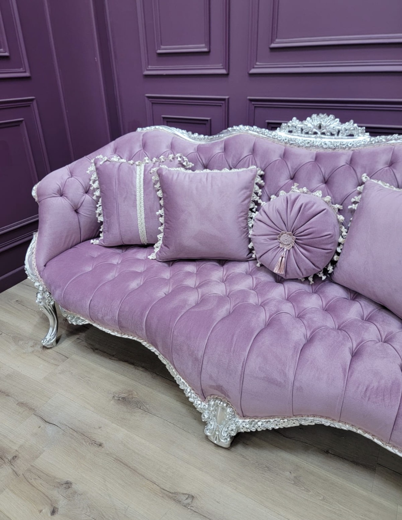 Private listing for Susan / sofas - Image 3