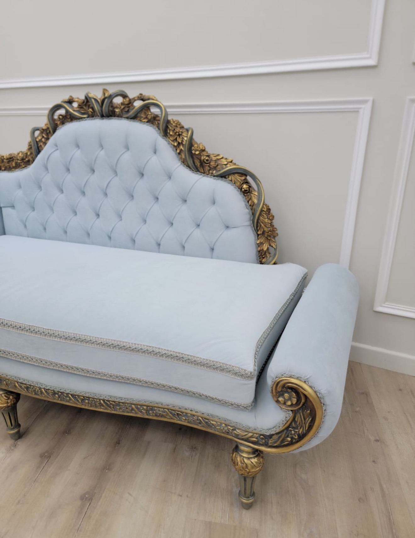 Une Giroflée Sofa and chaise lounge - Image 4